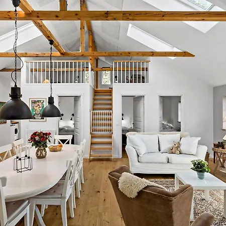 4 Bedroom Lovely In Vaeggerlose * Bøtø By